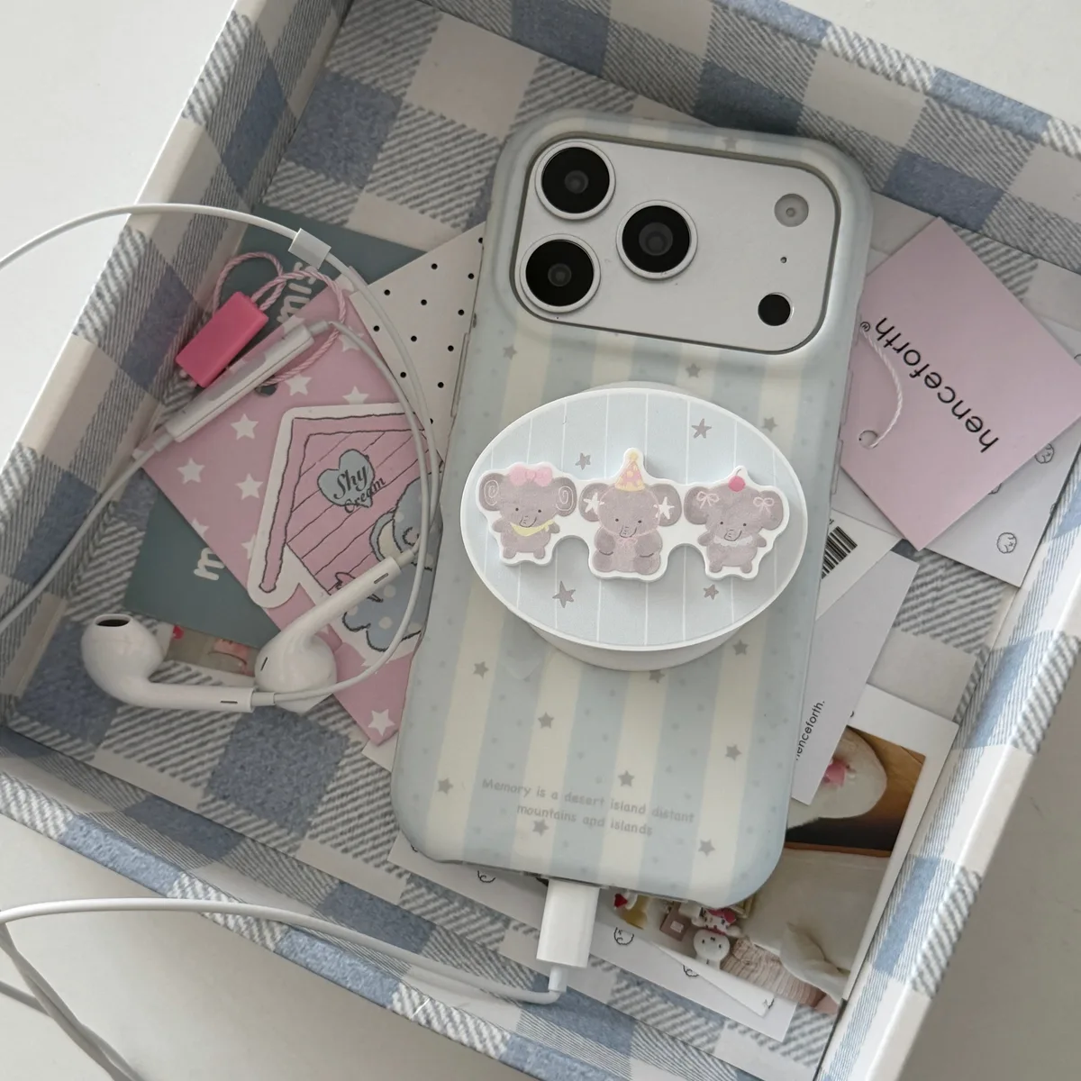 Pastel striped case with cute bear charm grip for iPhone 17 16 15 Pro Max — MagSafe