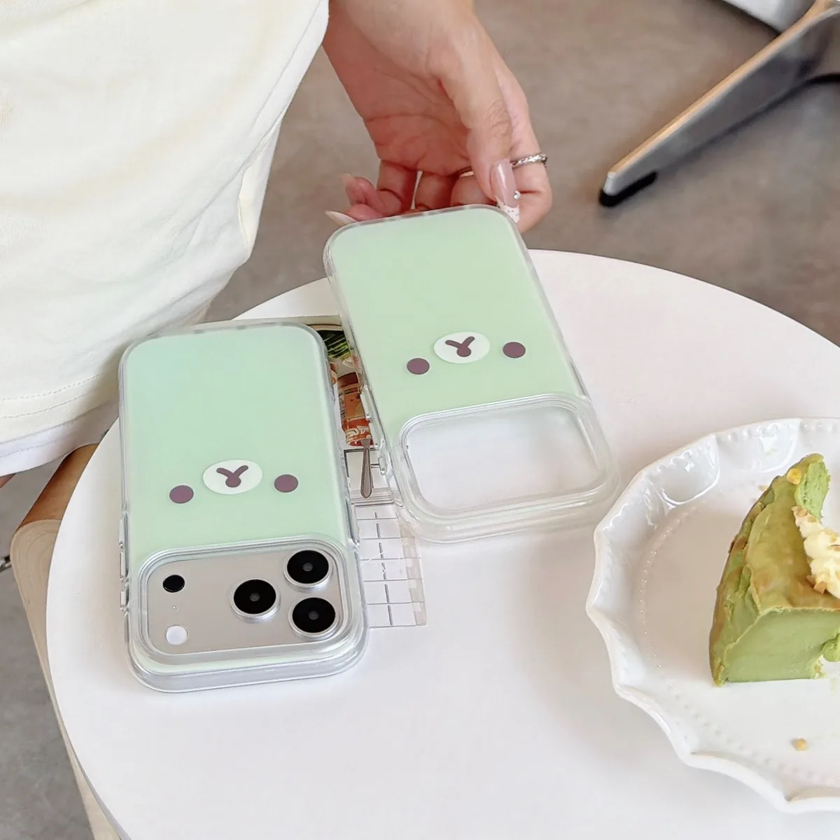 Mint Green Kawaii Bear Phone Case for iPhone 17 16 15 Pro Max