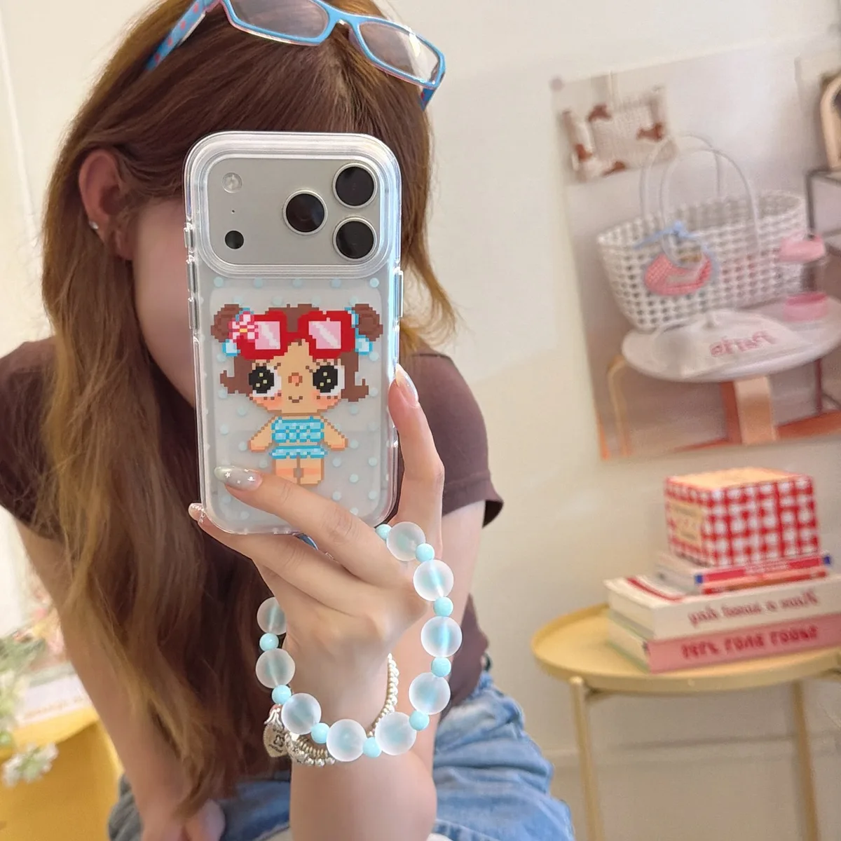 Cute pixel girl clear phone case with beaded wrist strap for iPhone 17 16 15 Pro Max