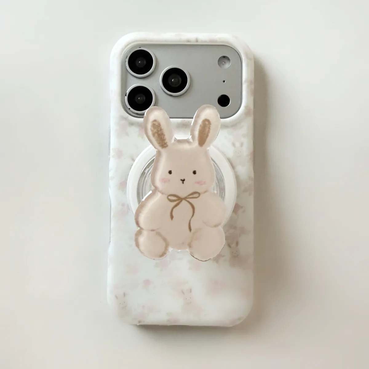 Cute bunny floral phone case with beaded charm for iPhone 17 16 15 Pro Max — MagSafe