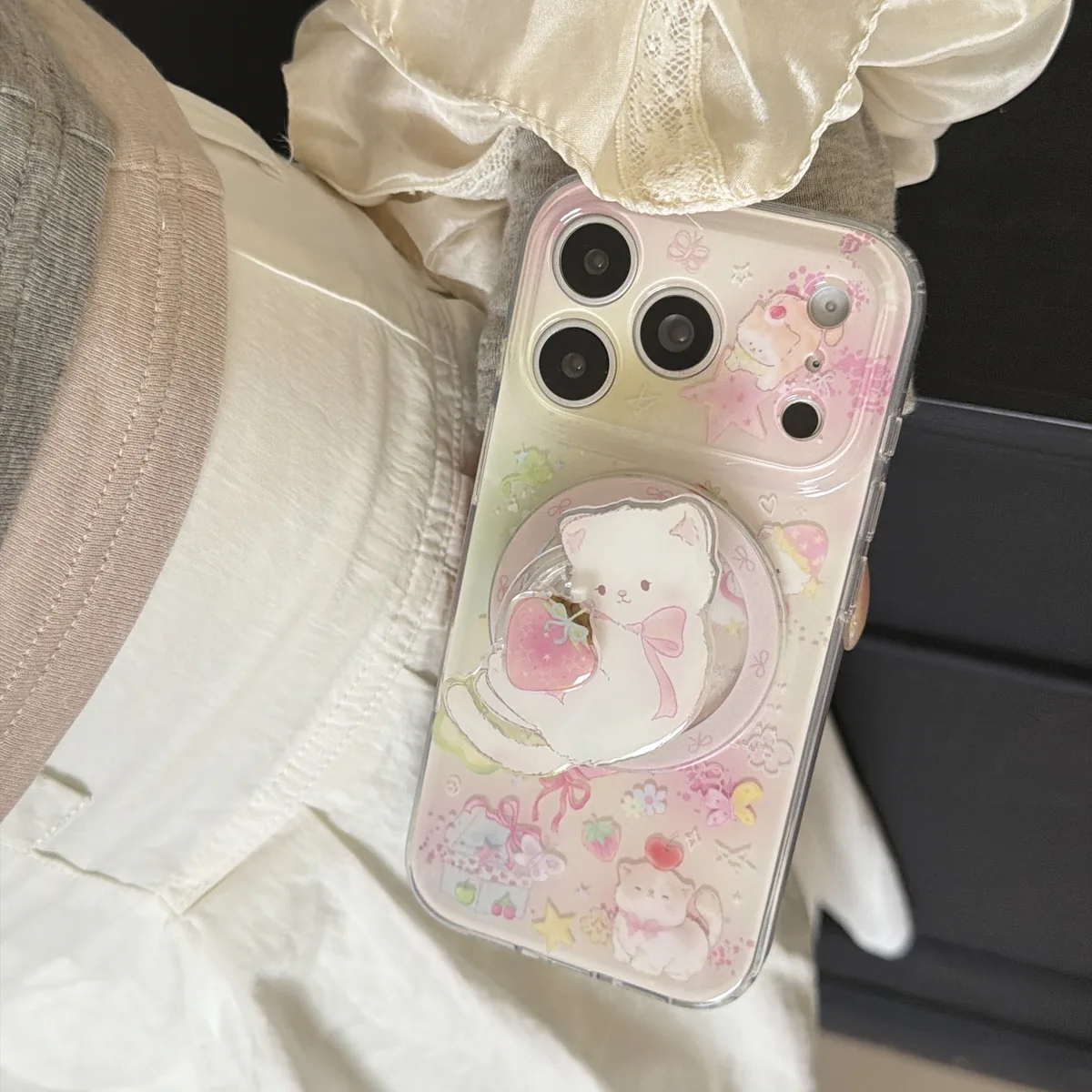 Cute pastel bear clear phone case with bead strap for iPhone 17 16 15 Pro Max — MagSafe