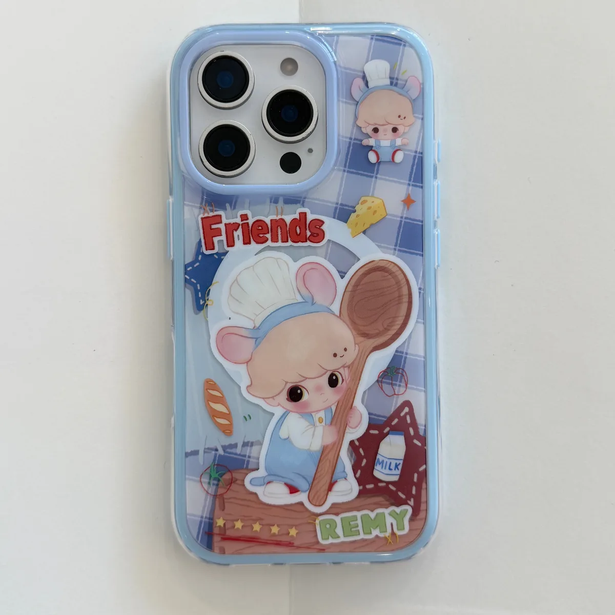 Cute chef mouse phone case with beaded charm strap for iPhone 17 16 15 Pro Max — MagSafe
