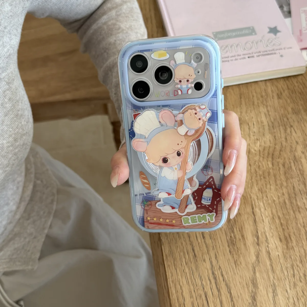 Cute chef mouse phone case with beaded charm strap for iPhone 17 16 15 Pro Max — MagSafe